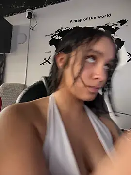 Isabella-Teen