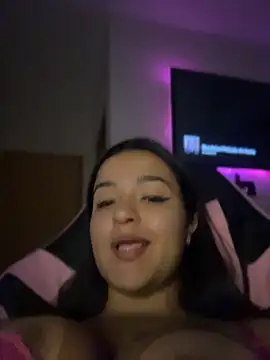 Manu_2002_ 🐐 live sex cam