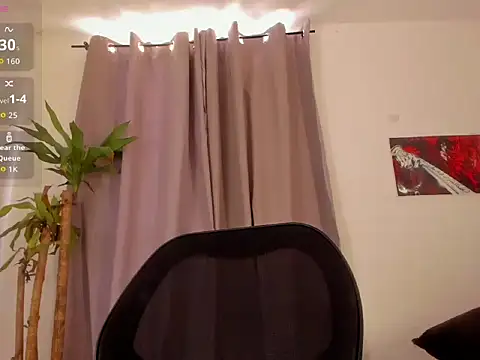Catty_Noir live cam on StripChat