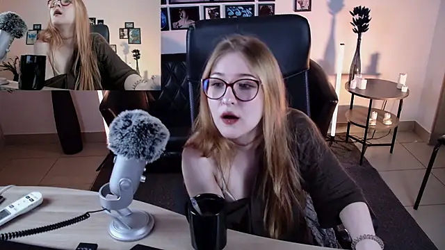 lanafitch webcam