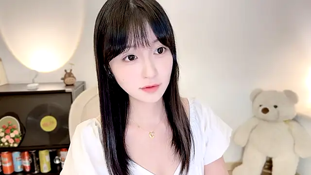 Onechestnut webcam