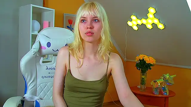 HannahHollis live cam on StripChat