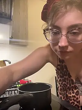ladyturtle webcam