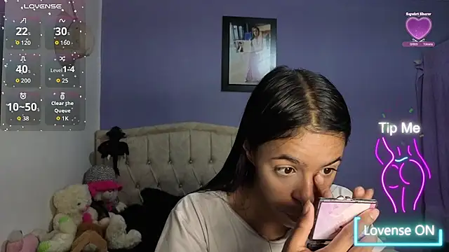 stephania_t webcam