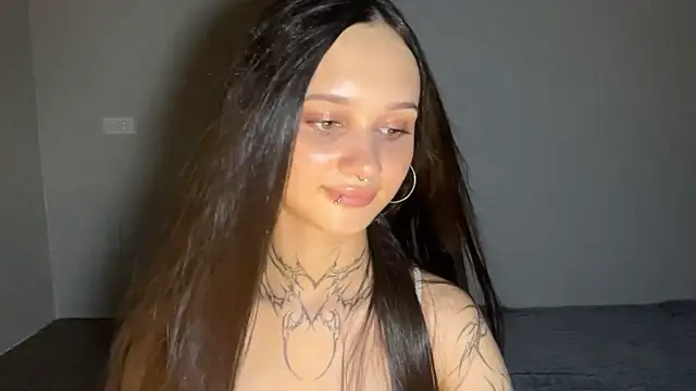 MayraLucarelli webcam