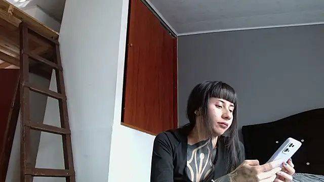 Emilia_1995 webcam