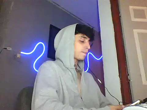 alejo_greyx live cam on StripChat