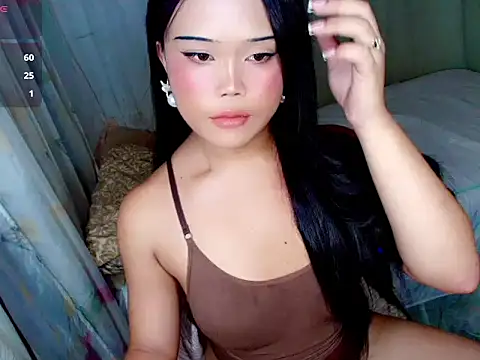 Cassandra_Luxx live cam on StripChat