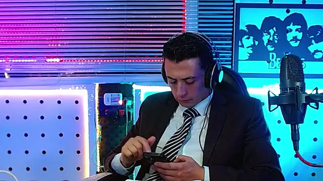 Godofcumxxx live cam on StripChat