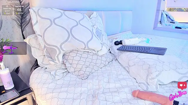 charlotsweett_ live cam on StripChat