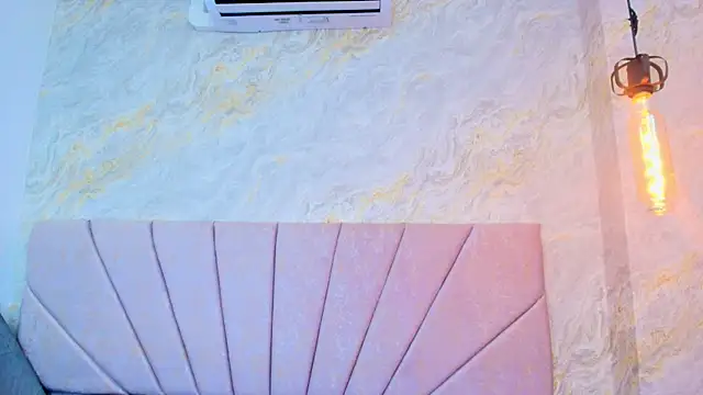 Mia_candy_0 webcam