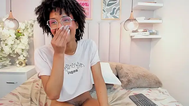 Megan__Hart_ webcam