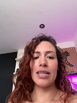 Cata_LinaB webcam