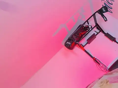 Queen_Charlotte_Hots webcam