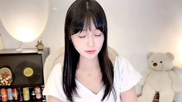 Onechestnut webcam