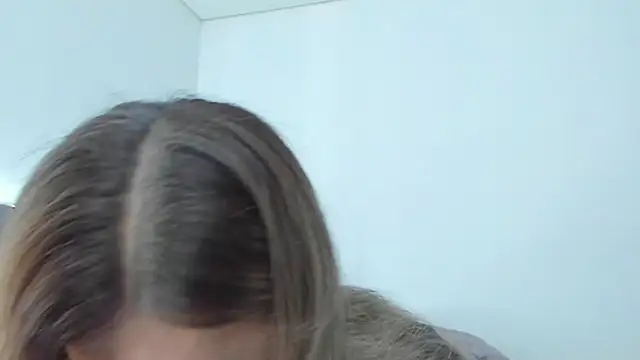 im_sarah34 webcam