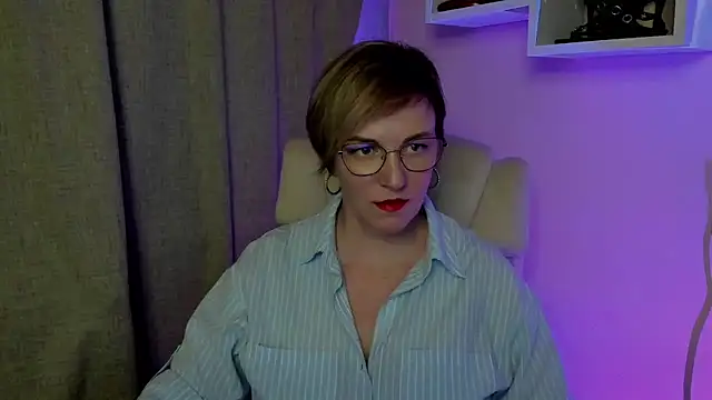 feliziaDesire webcam