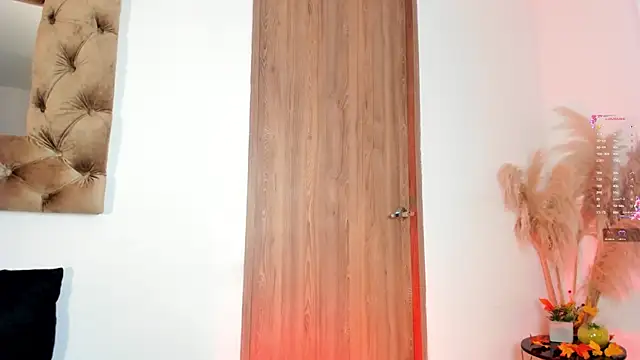 AmelyaMann webcam