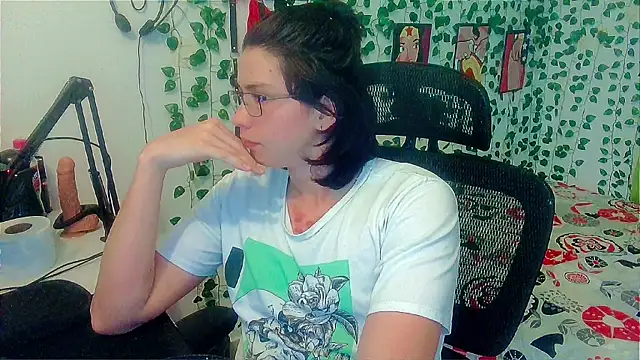 Andy_gray live cam on StripChat
