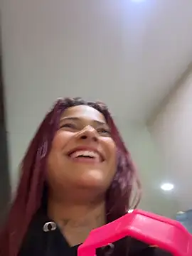 amber_sparkle webcam
