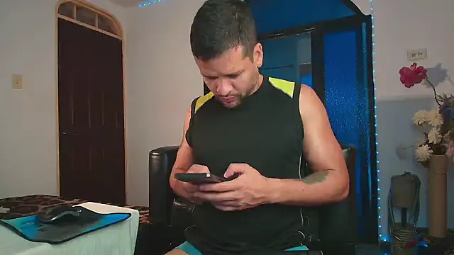 LucasGaeel webcam