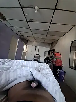 Charlyx-20 webcam