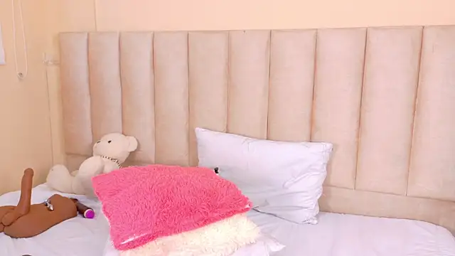JosselynBrown webcam
