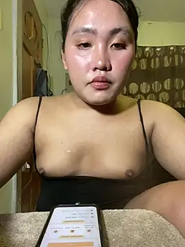 YourBaby_Eva webcam