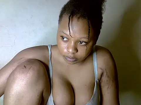 BIGASS_DIANAH webcam