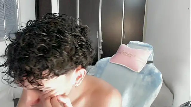 2c_Bby webcam