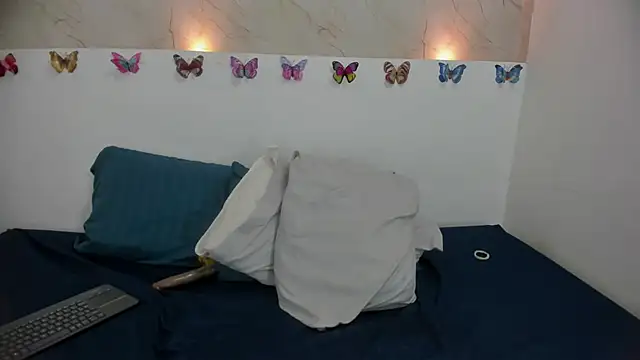 esmeralda_jenn11 webcam