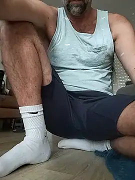 Bensbzh live cam on StripChat