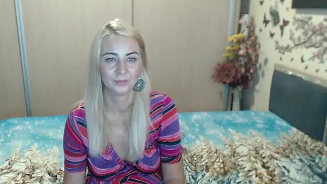 MirabelaSweet webcam
