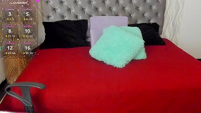 katt_eyes__ webcam