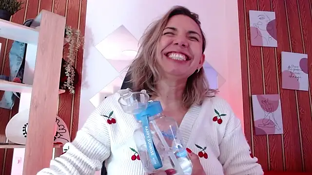 milfsecret69 webcam