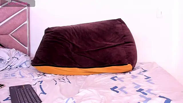 Cristal_Deep_ass live cam on StripChat
