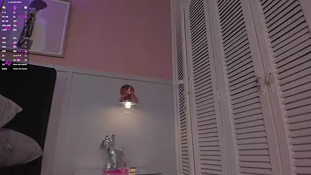 elodie_walker webcam