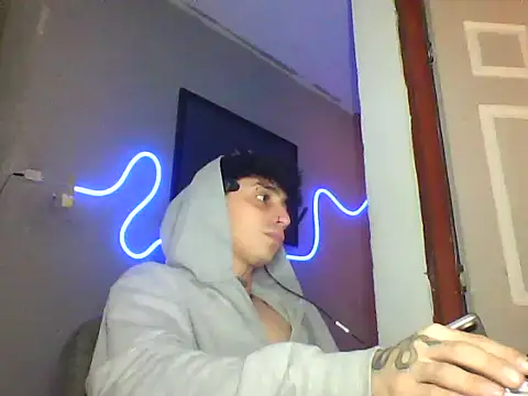 alejo_greyx webcam