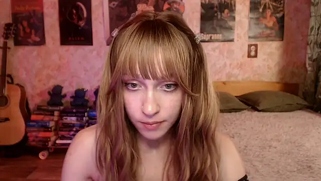 Friendly_Ellie webcam