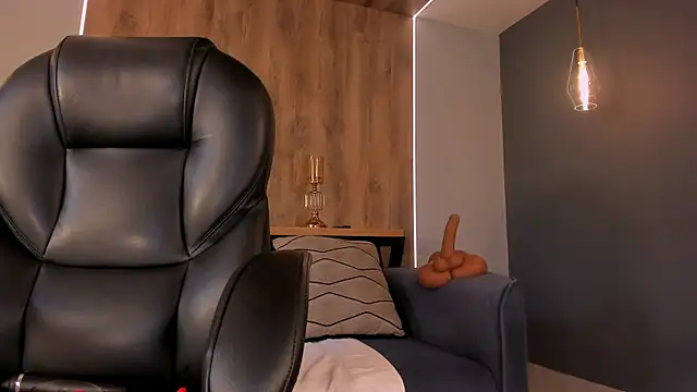KylaMorrison webcam