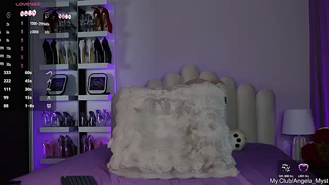 Angela_Myst live sex cam