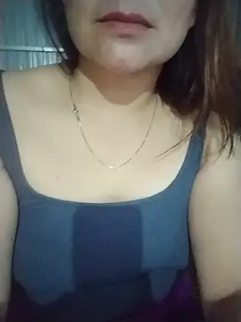 Lily_Trinh webcam