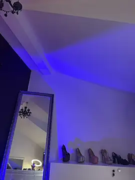 BellaKarma live cam on StripChat