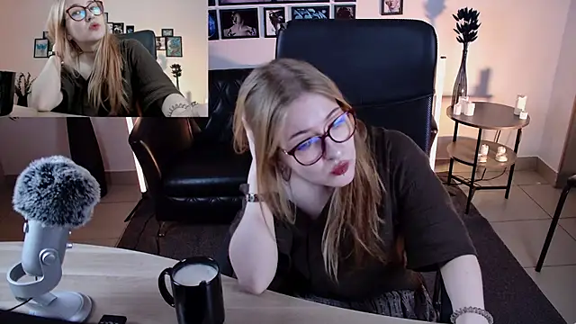 lanafitch webcam