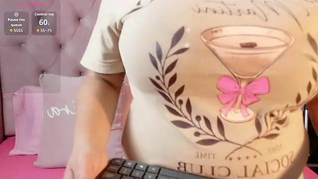 vintoria_cherry webcam