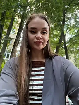 KristiRich live sex cam