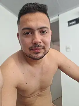 ORTIZ96hot live sex cam