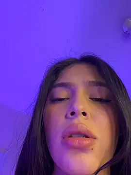 haily_babe live cam on StripChat