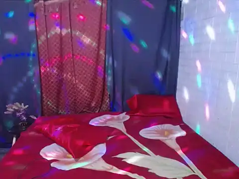 BriannaCruz24 webcam
