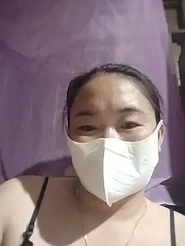 Lily_Trinh webcam